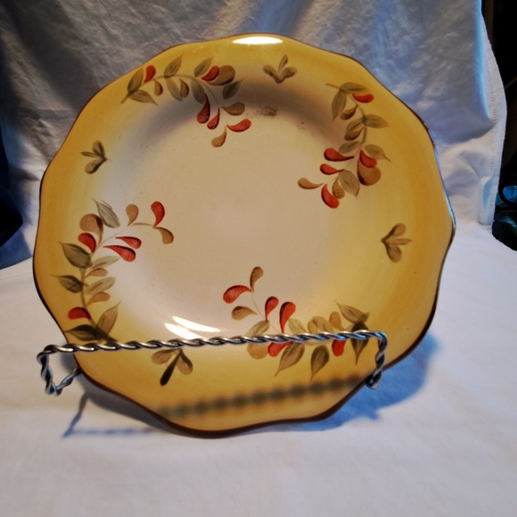 4 Tuscan Retreat Salad/Dessert/Appetizer Plates - Picture 7 of 7